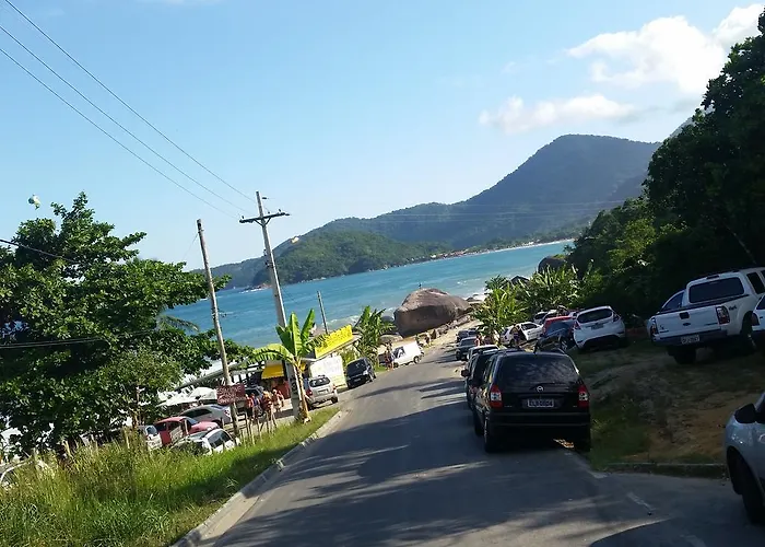 Beira Mar Pousada - Trindade